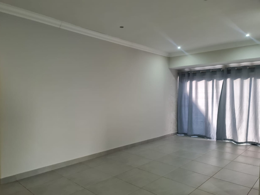 To Let 3 Bedroom Property for Rent in Melodie North West